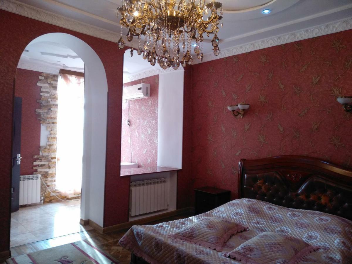 Edemi Hotel Kutaisi Esterno foto